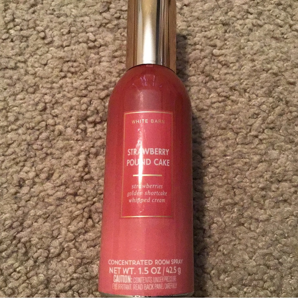 6/$25 | Strawberry Pound Cake Room.